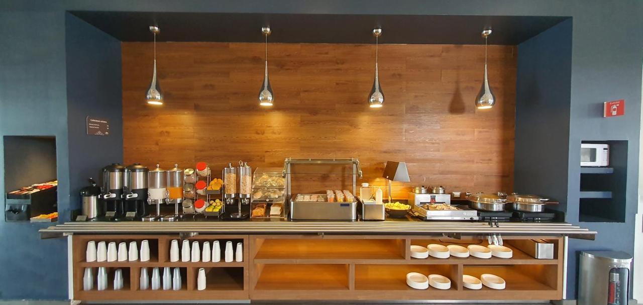 Microtel Inn & Suites By Wyndham Σαν Λουίς Ποτοσί Εξωτερικό φωτογραφία
