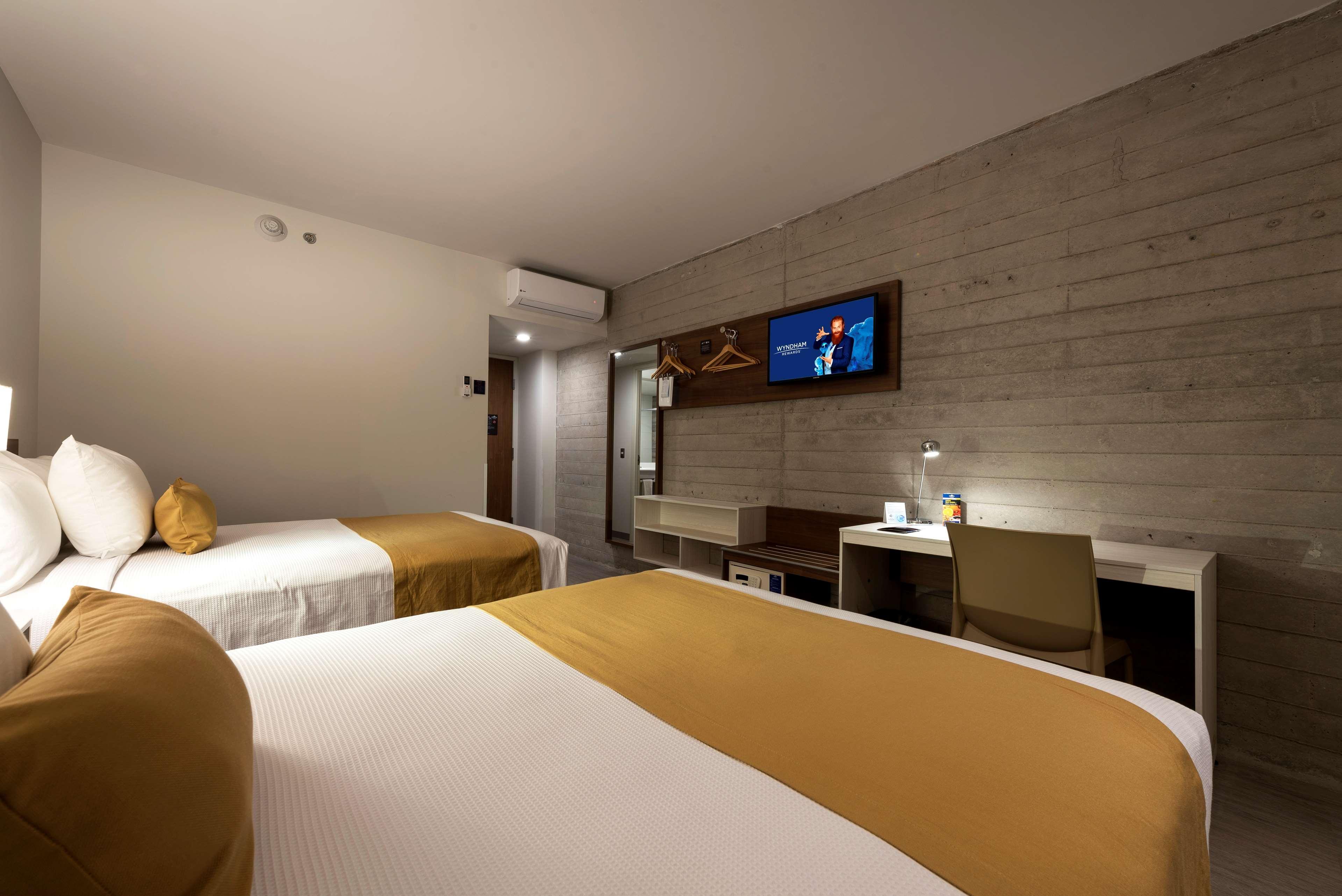 Microtel Inn & Suites By Wyndham Σαν Λουίς Ποτοσί Εξωτερικό φωτογραφία