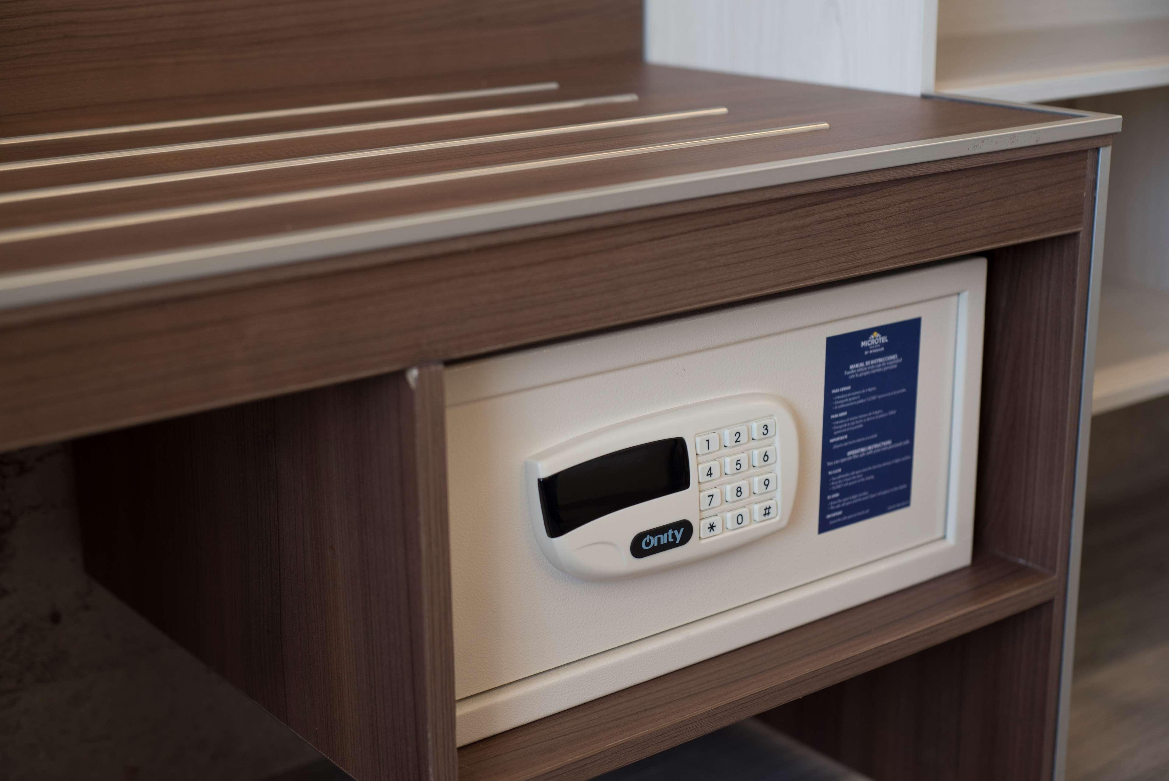 Microtel Inn & Suites By Wyndham Σαν Λουίς Ποτοσί Εξωτερικό φωτογραφία