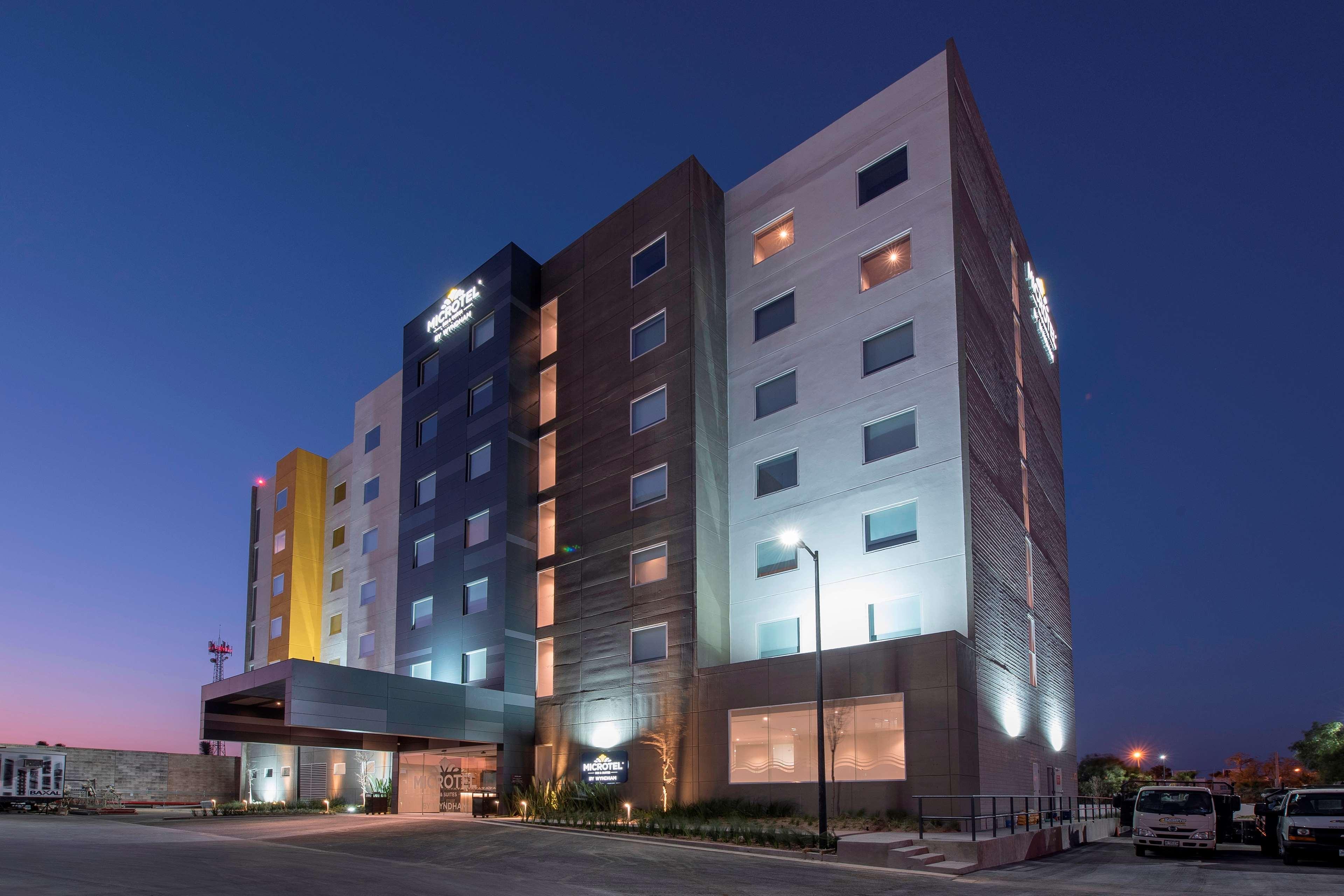 Microtel Inn & Suites By Wyndham Σαν Λουίς Ποτοσί Εξωτερικό φωτογραφία