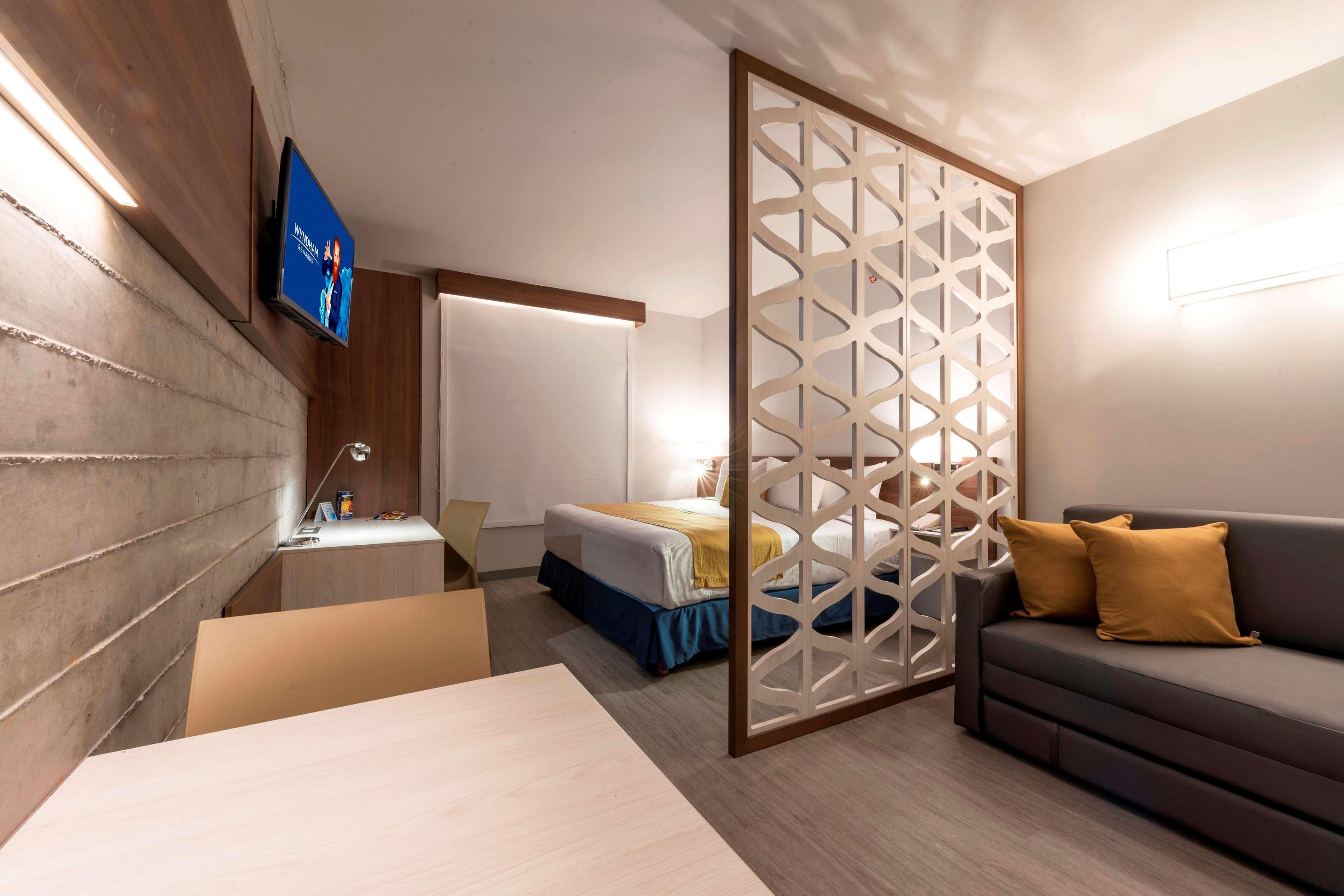 Microtel Inn & Suites By Wyndham Σαν Λουίς Ποτοσί Εξωτερικό φωτογραφία